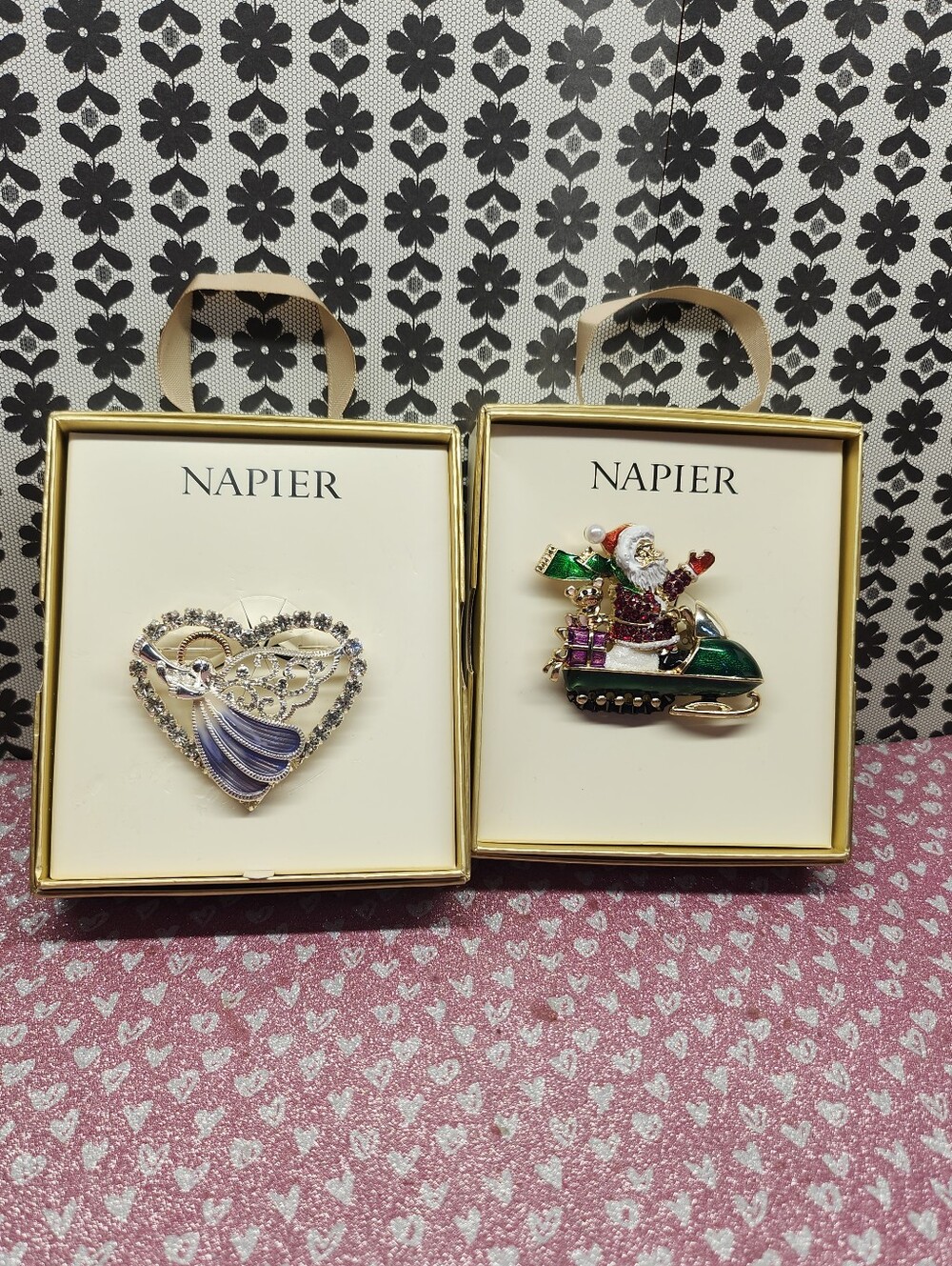 Napier - Christmas Brooches - set of 2 - New in boxes